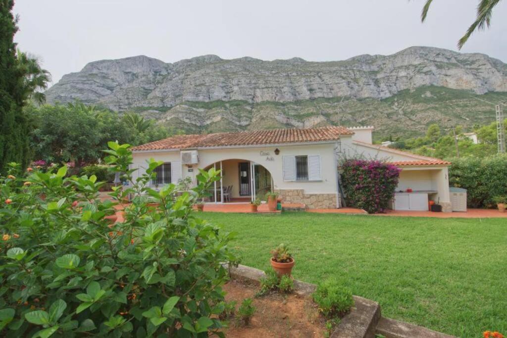 Villa Agradable Casa Con Piscina Privada Y Jardin Dénia Exterior foto